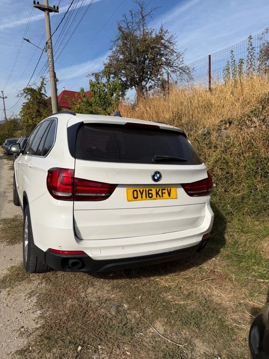 Vand sau dezmembrez bmw x5 f15 3.0D motor defect