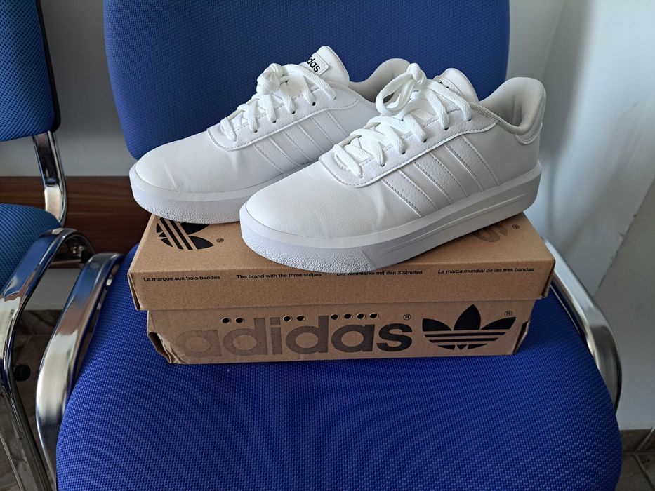 Оригинални маратонки Adidas