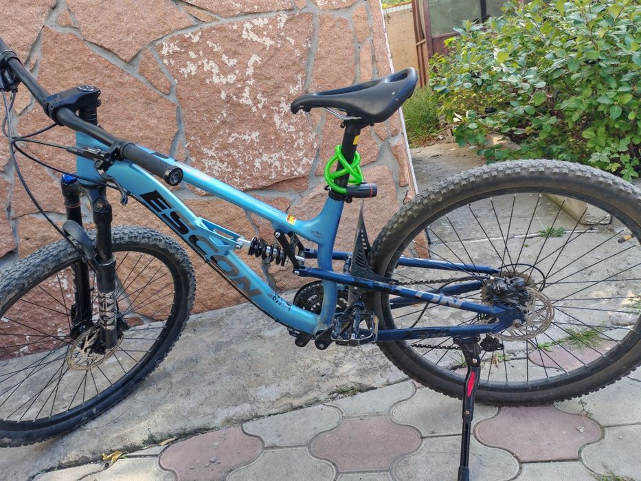 Двухподвеса отдам за 105.000