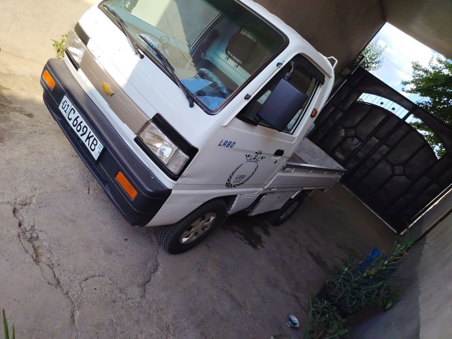 Damas Labo zor sastayaniyada