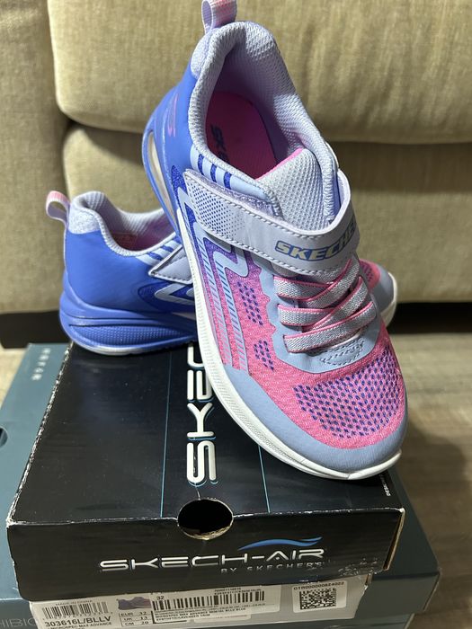 Sneakers Skechers fetita marime 32