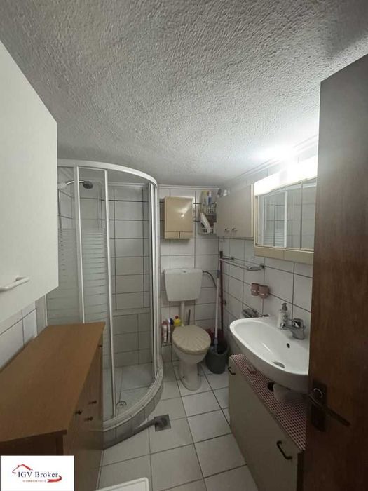 Продава се Двустаен апартамент в София, Люлин 9 - 70 кв.м за 1166 €/кв.м - Снимка #8