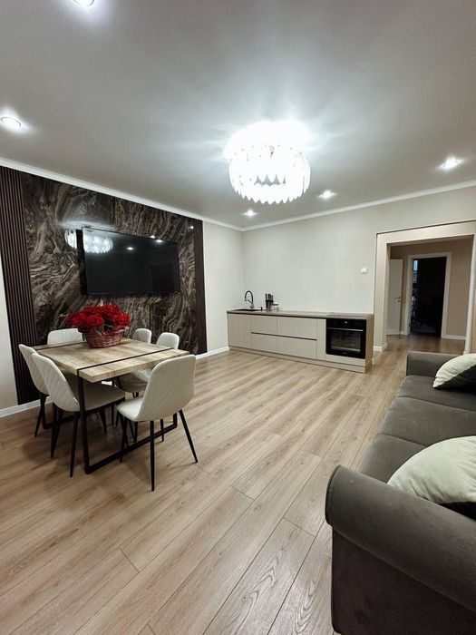 3 ком нвстр в районе Уюта