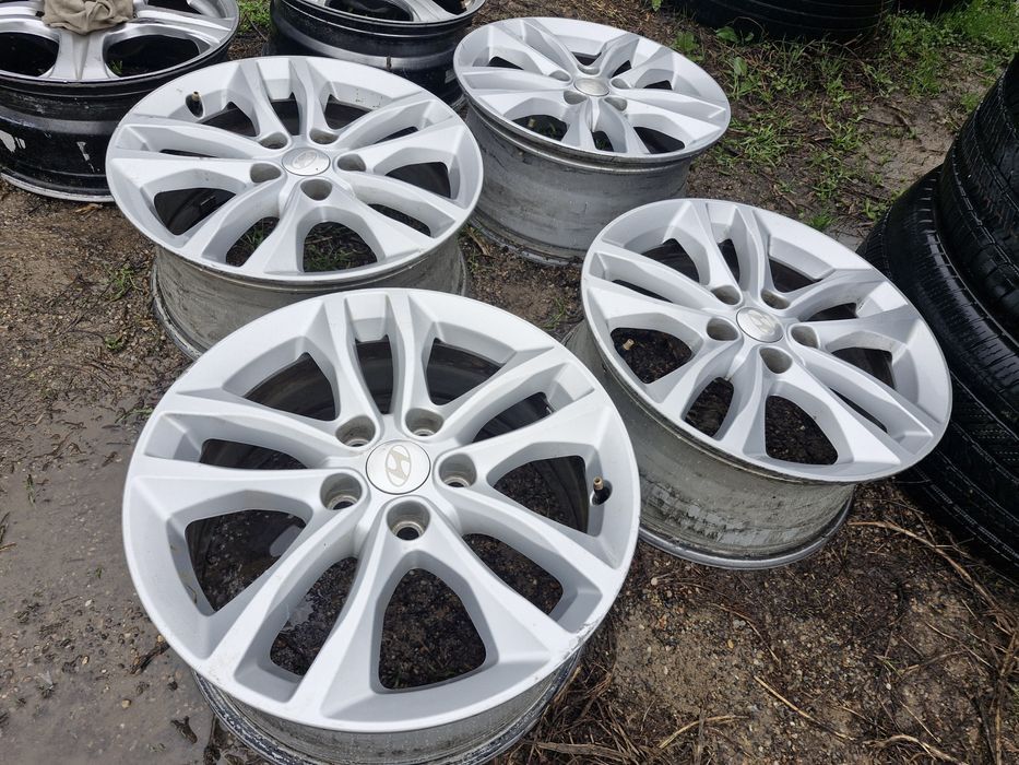 От Малибу R17 Киа Хундай