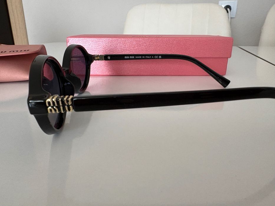 Слънчеви очила Miu Miu