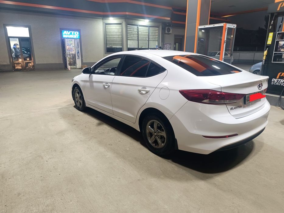 Hunday elantra  sroʻchne sotladi