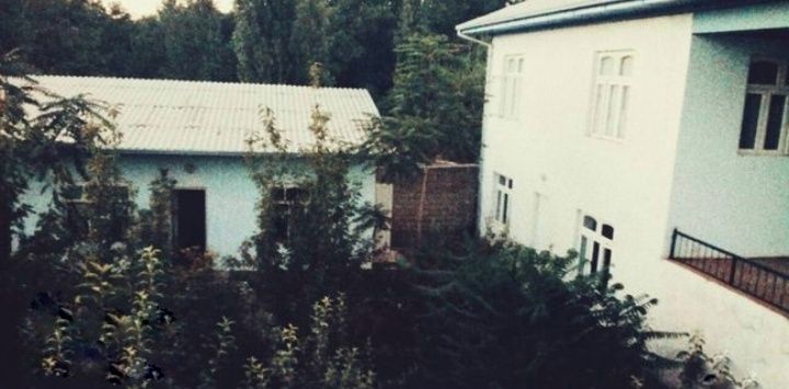 Уй сотилади срочна