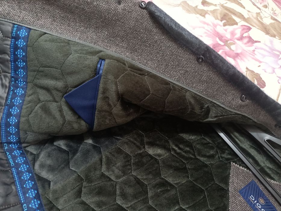 Продам пальто мужское