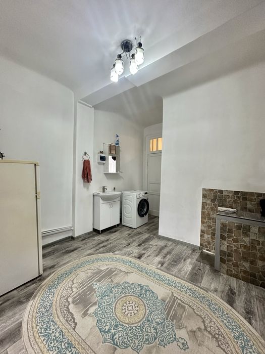 Продаётся  дом в центре города!