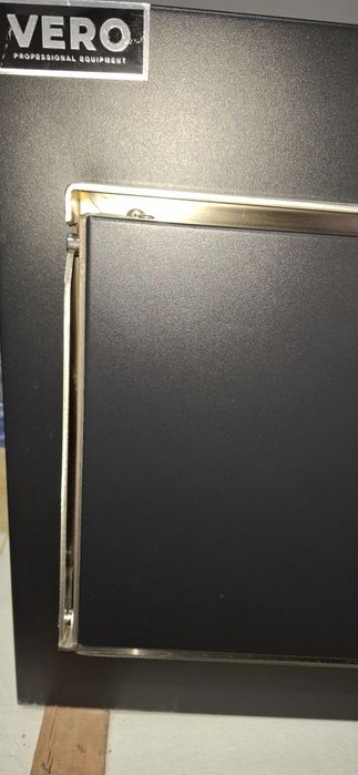 Продаётся пицца печь новая