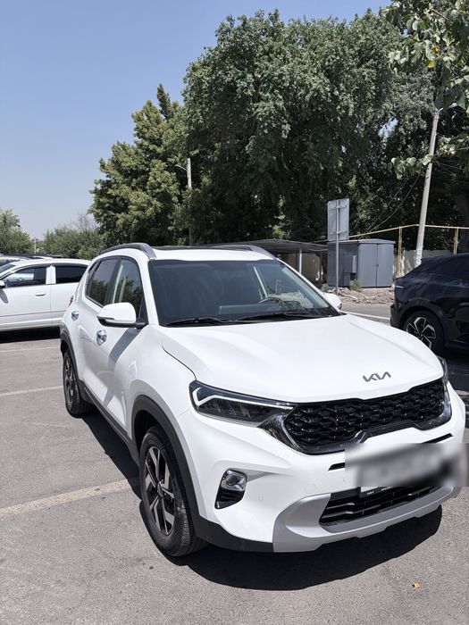 Kia Sonet full positsiya