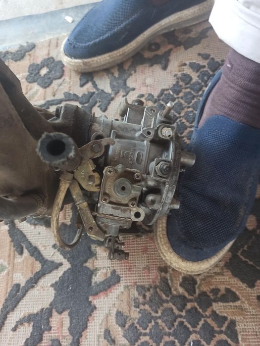 Карбюратор от догана в отличном состоянии с коллектор м