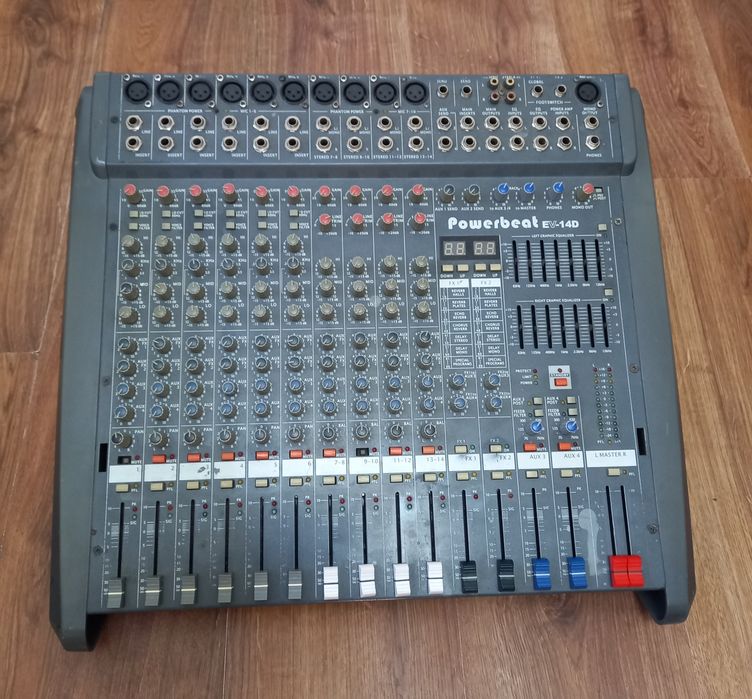 Powerbeat Electrovoice 14 D в хорошем состоянии.