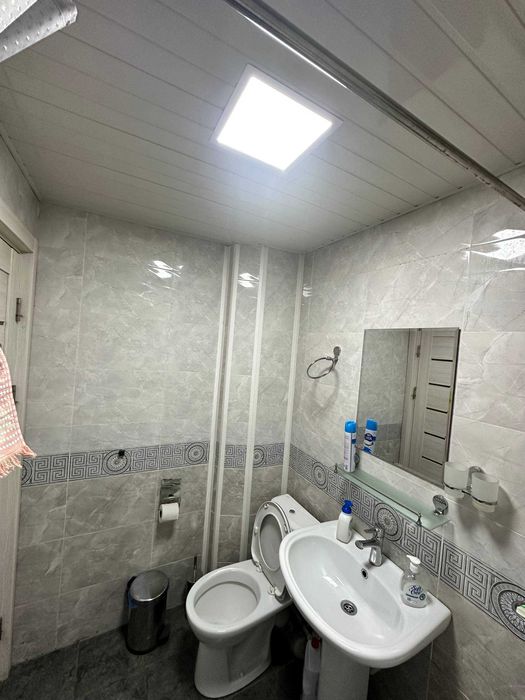 Продаётся 4/1/5 квартира можно под Офис Ц-26 1-линия