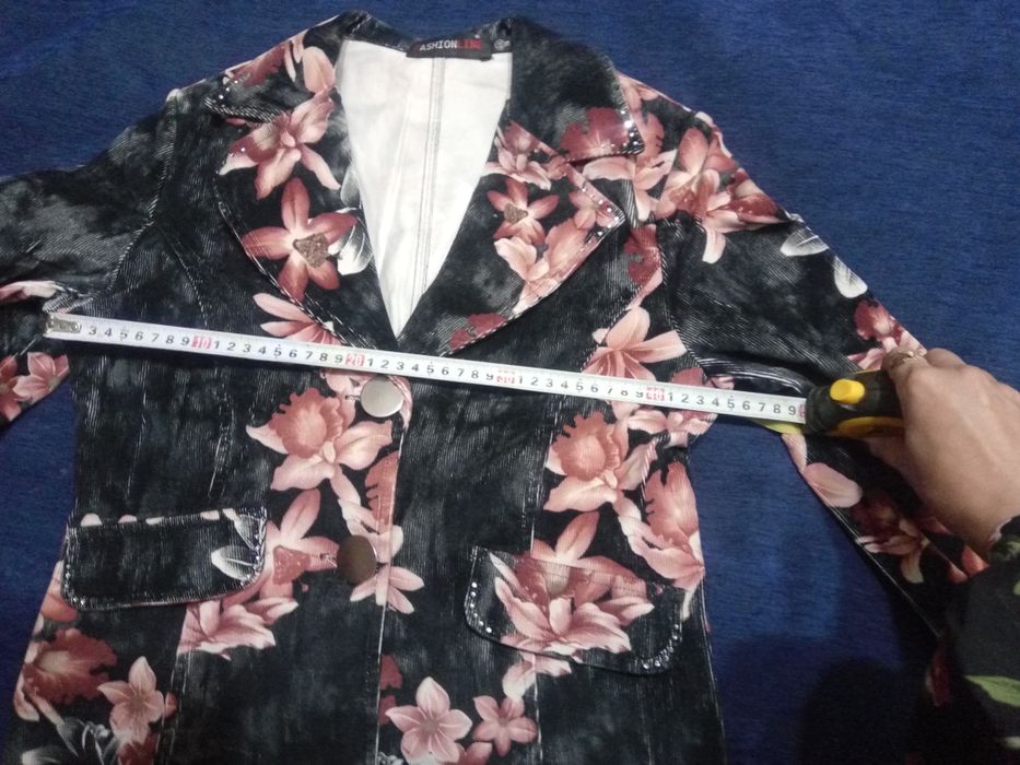 Продам женский пиджак