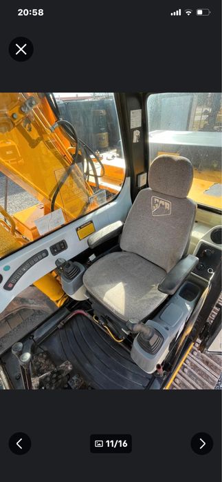 Excavator Jcb 220 24 tone  3 cupe  27.900€