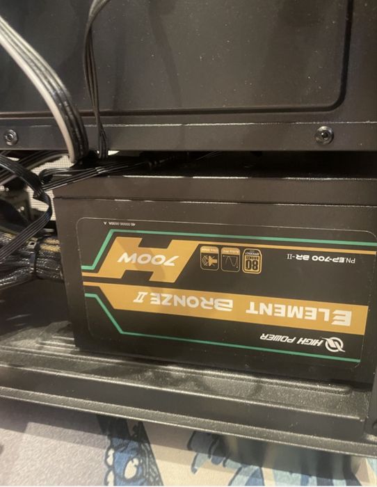 Calculator de vanzare in stare exceptionala.