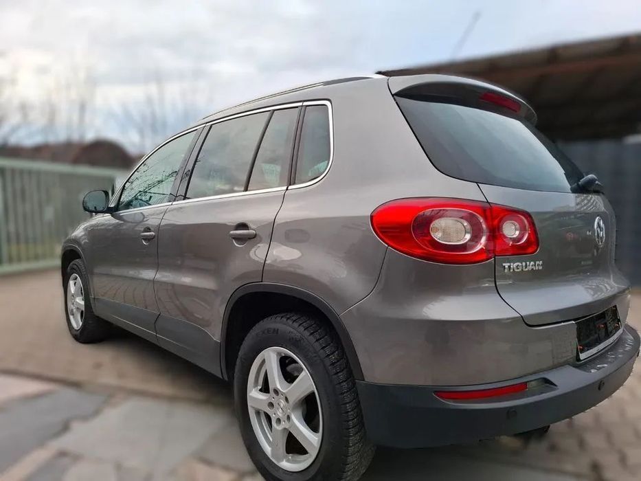 Dezmembrari / Dezmembrez VOLKSWAGEN TIGUAN