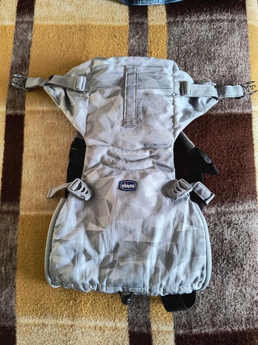 Кенгуру Chicco EasyFit