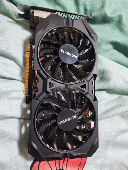 Placa video Radeon saphire r9  380