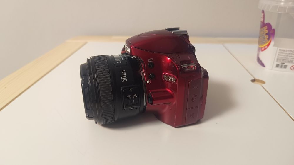 Nikon d3200 plus obiectiv