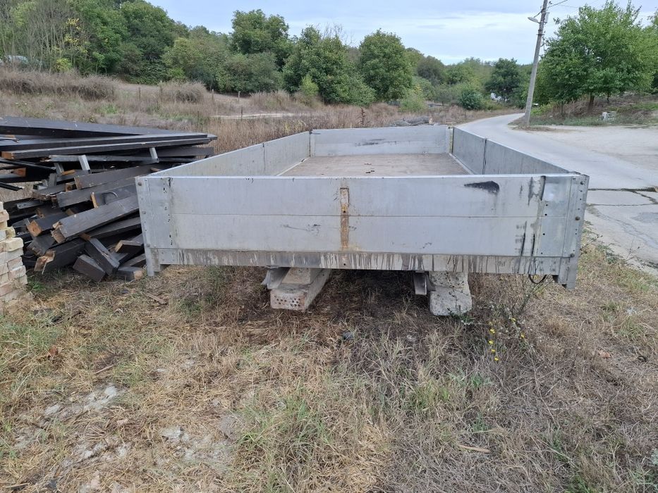 Продавам каросерия от Ивеко Дейли