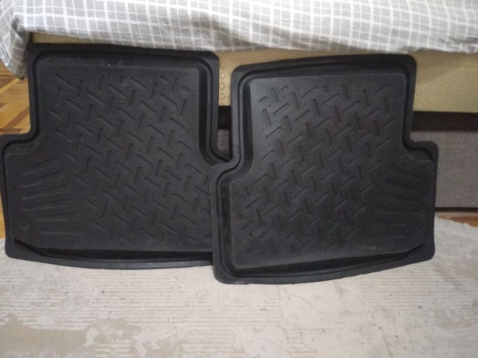 Полики для Кобальт 2 шт