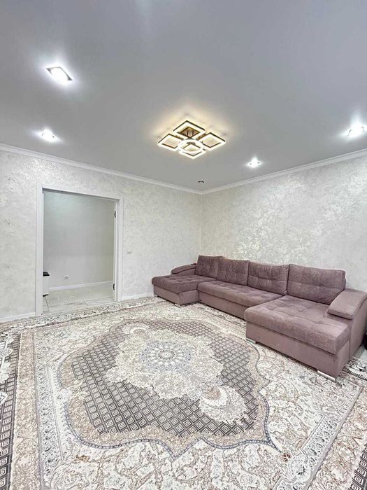 Продам трехкомнатную квартиру