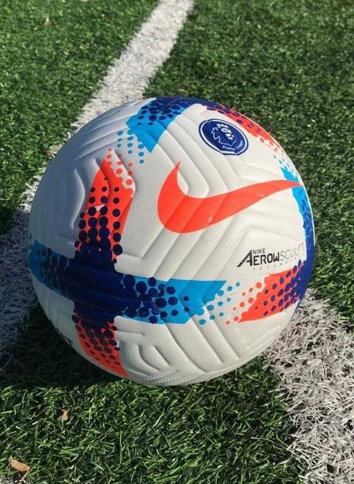 Футбольный мяч в ассортименте