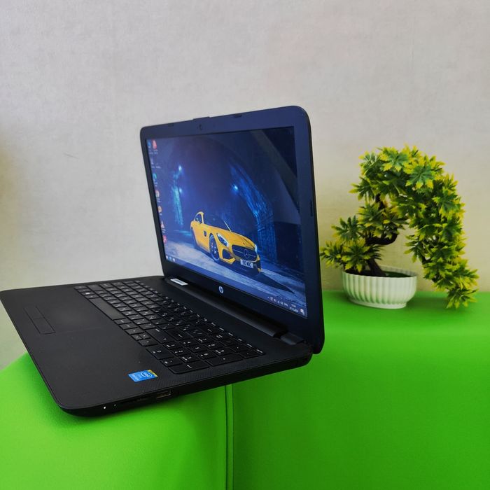 Быстрый ноутбук HP SSD