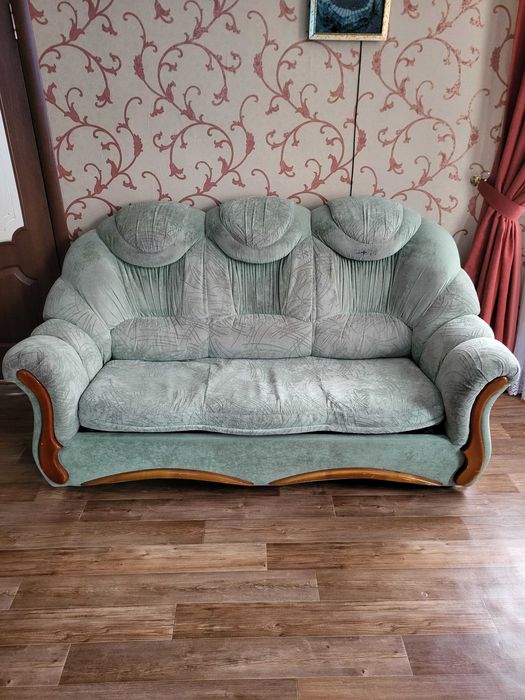 Диваны б/ув хорошем состоянии