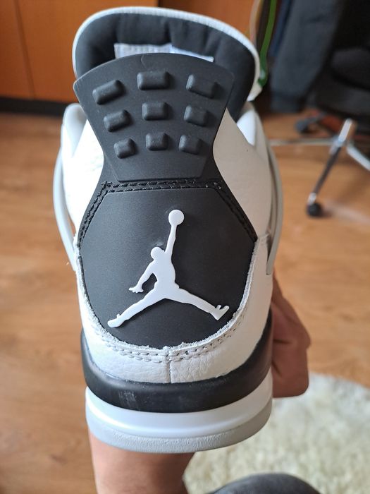 Jordan 4 military black