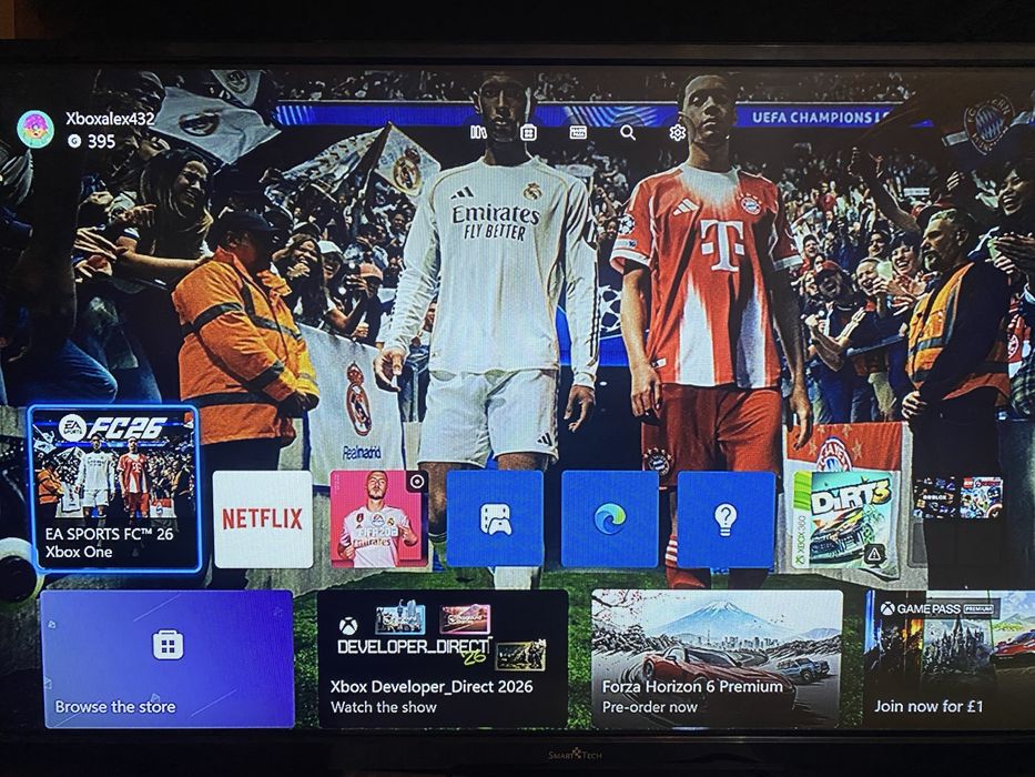 Vand xbox one plus joc