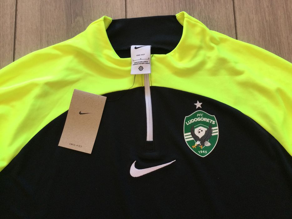 НОВ тренировъчен футболен анцуг екип ФК Лудогорец на NIKE размер L
