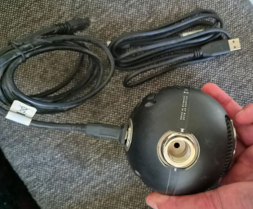 vand 2 x Microfon Usb Logitech Blue Yeti Professional si  Blue Snowball ICE