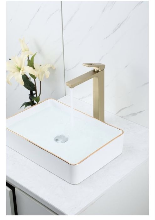 Сместитель для умывальника