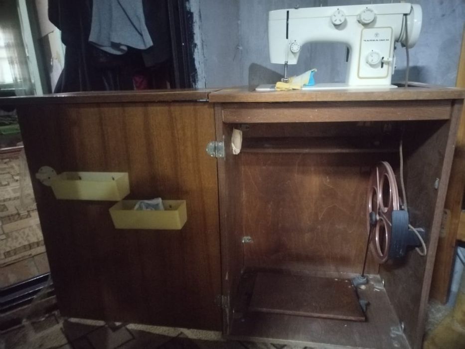 Швейная машинка советская