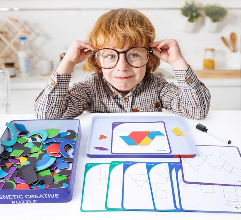 Голяма магнитни мозайка от дърво в метална кутия 180 бр. НОВО