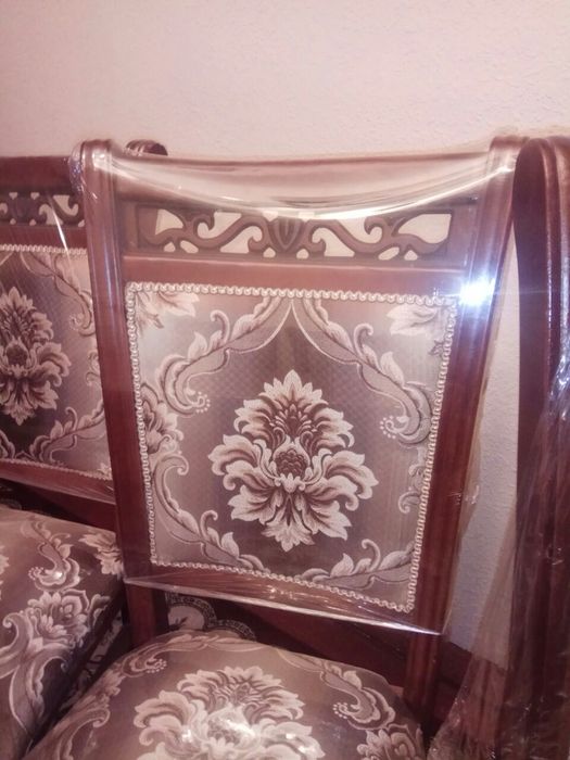 Мебел стол и стул пенал