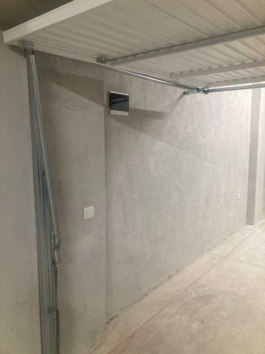 Дава се под наем Гараж / Паркомясто в София, Малинова долина - 18 кв.м за 85 € - Снимка #2