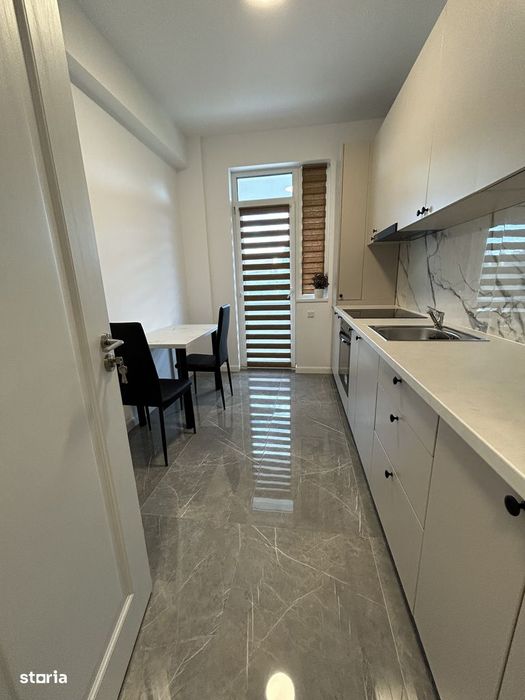 Apartament de închiriat.(Zona Titan)
