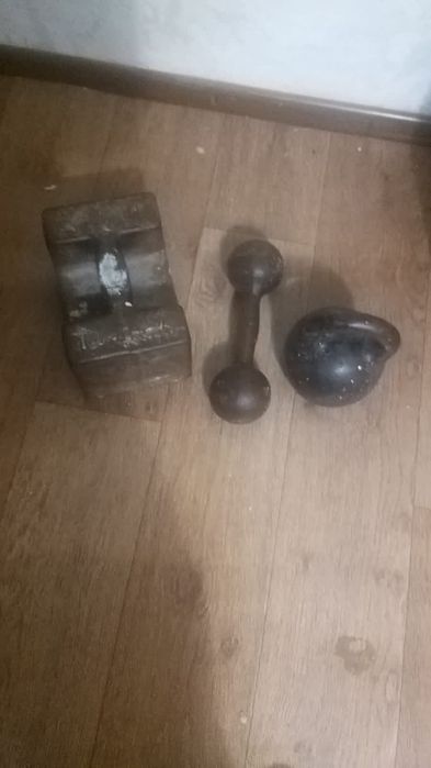 Продам гири 30,20,5 кг