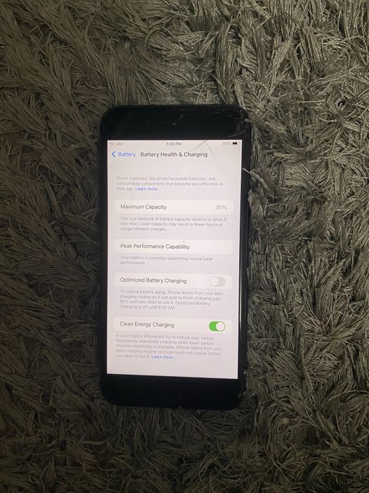 Vand Iphone 8 plus ! Functioneaza bine