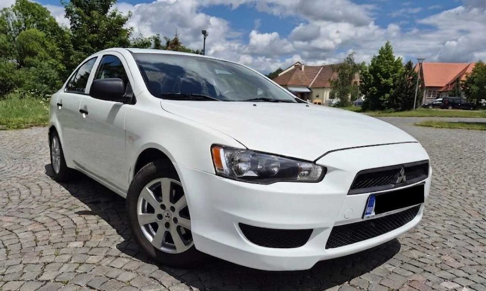 Mitsubishi Lancer 1.6 - 2011