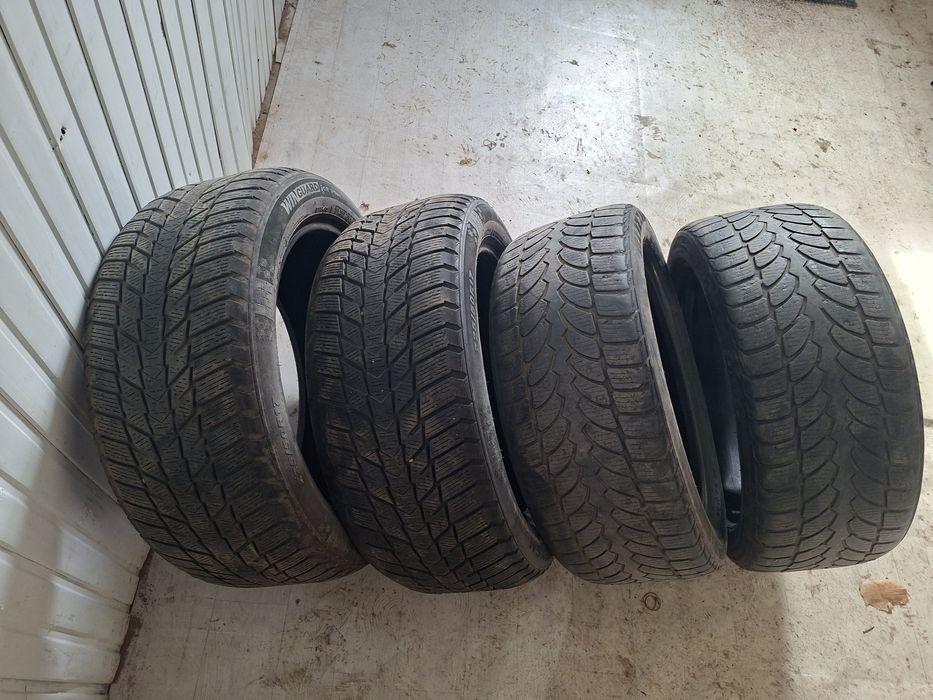 Продам шины 225/50 R17