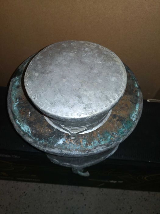 Продавам,Aвтентични, Възрожденски, Стари, Ръчно kовани,медни бакъри