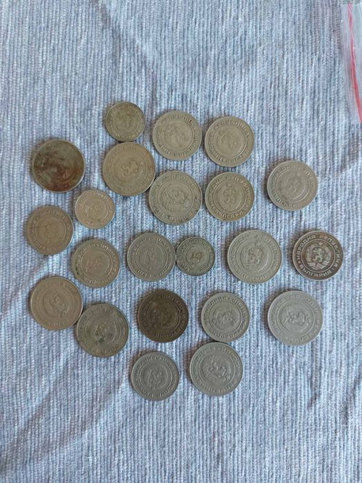 Продавам стари български монети
