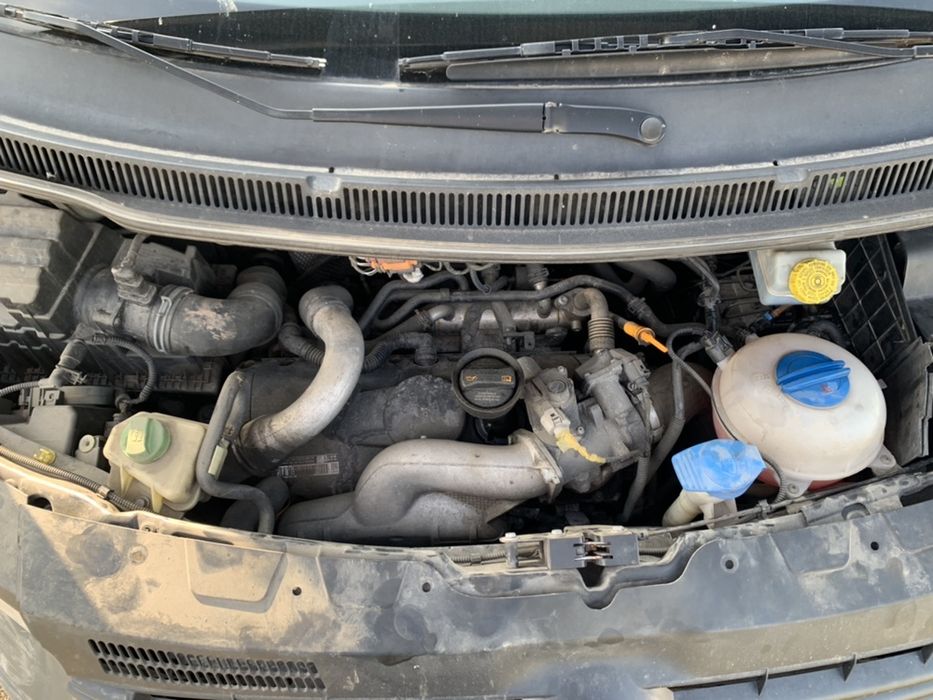 НА ЧАСТИ! VW Transporter T5 2.5 TDI Volkswagen 131 кс. теглич BNZ