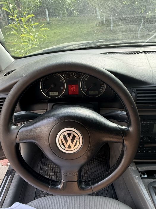 VOLKSWAGEN Passat 2002 — imagine 5