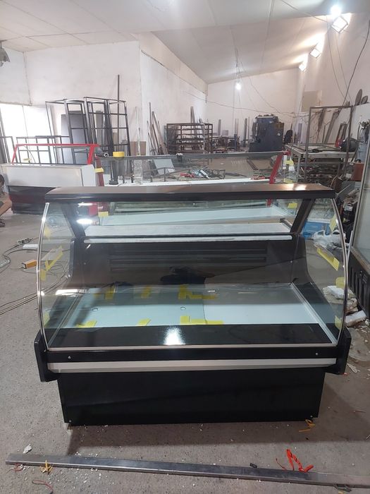 витрина холодильник